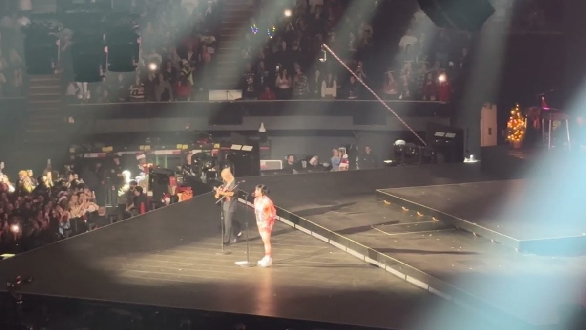Billie Eilish & Phoebe Bridgers - Motion Sickness - The Forum - Los Angeles - 12/15/2022 -HD
