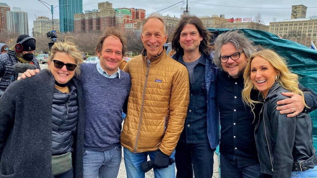 Watch Wilco & Nikki Glaser Ride Around Chicago In ‘Carpool Karaoke’ Trailer