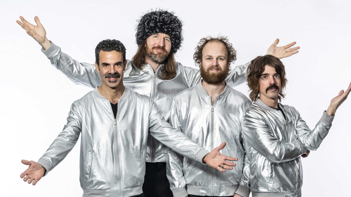 That’s The Stuff: ALO Previews New Album ‘Silver Saturdays’ With Breezy ‘Hot Damn’ Single