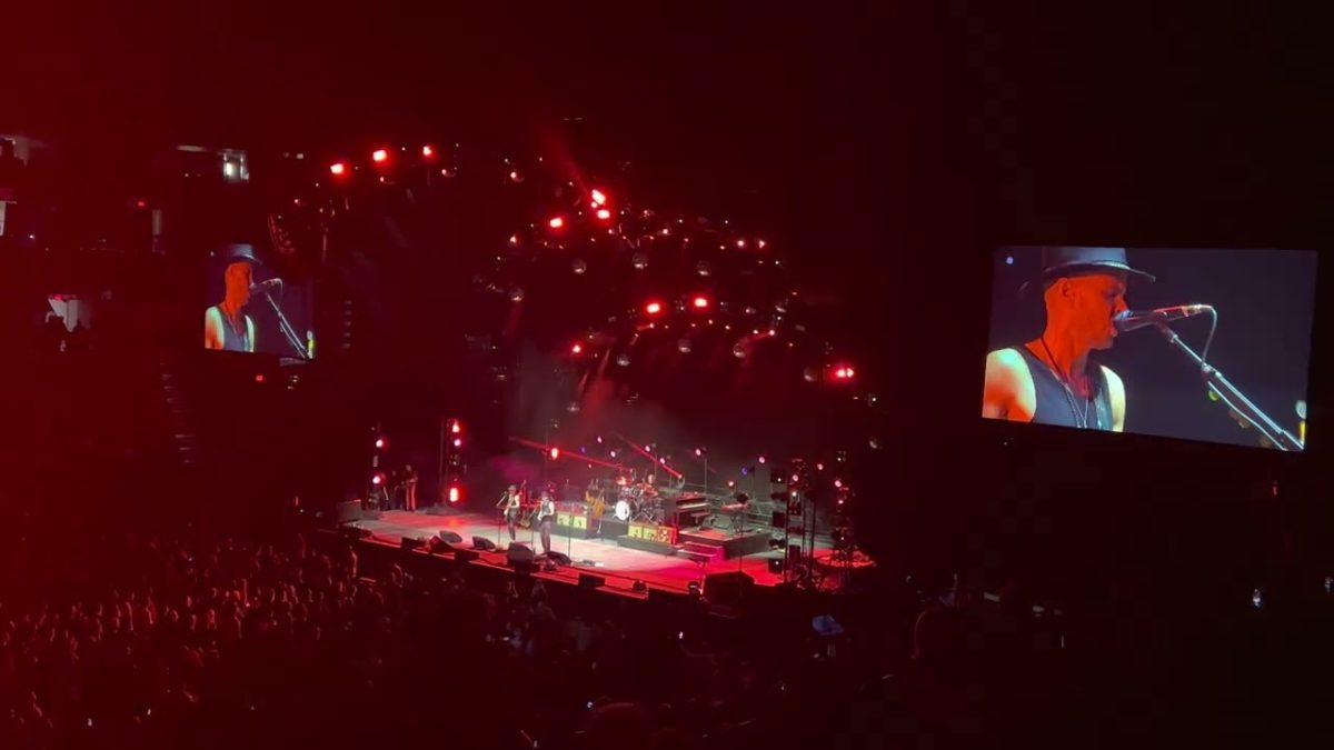 Brandi Carlile - Black Sabbath War Pigs, New Year’s Eve Portland Moda center