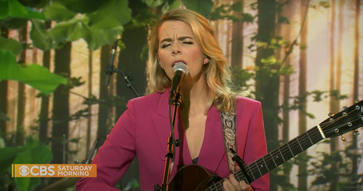 Aoife O'Donovan CBS Saturday Sessions