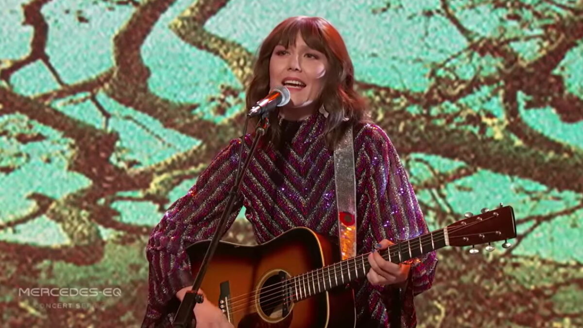 Watch Molly Tuttle Play Title Track From Grammy-Nominated Album On ‘Kimmel’