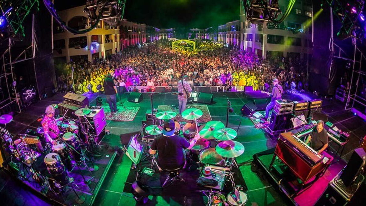 Widespread Panic Debuts New Song ‘Tackle Box Hero’ At Panic En La Playa