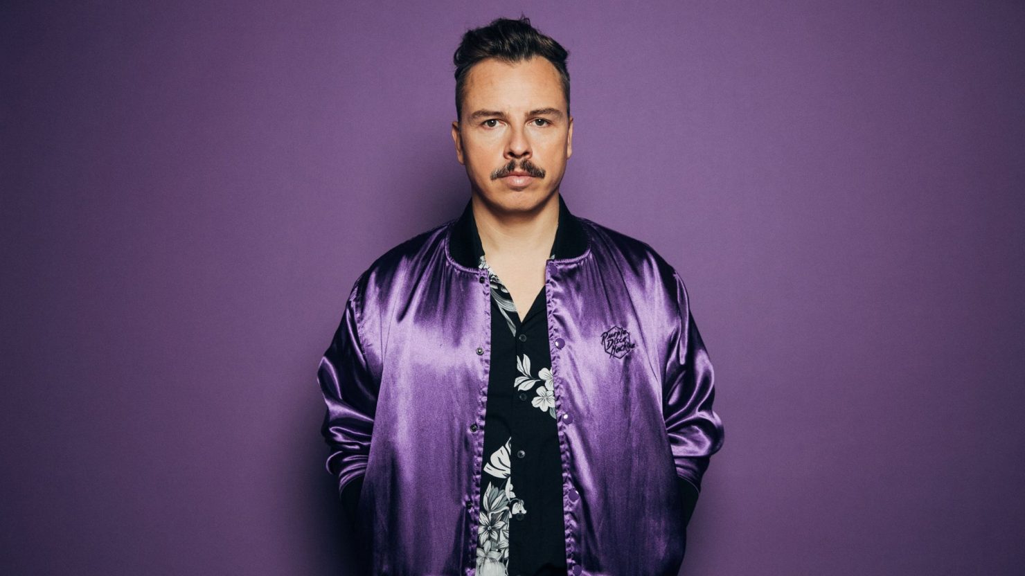 Purple disco machine duke dumont. People disco machine. Purple disco machine fireworks. Disco machine. Duke dumont - ocean drive машина.