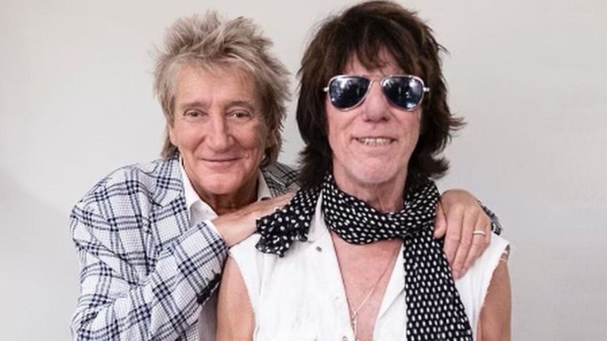 The Night An Apprehensive Rod Stewart & The Jeff Beck Group ‘Blew Away’ The Grateful Dead