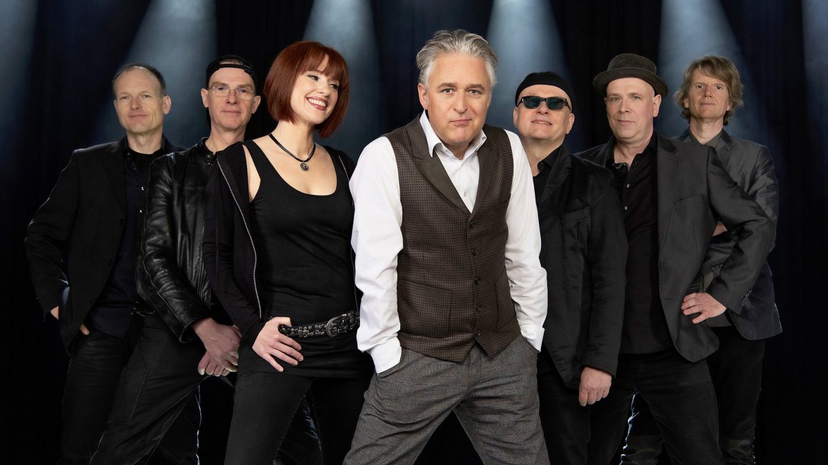 Still Collins (Tribute to Phil Collins)