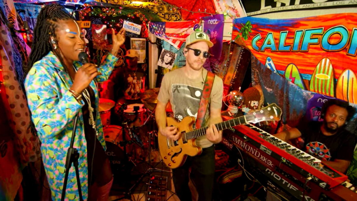 TAUK & Kanika Moore Heat Up ‘Jam In The Van’ With Fiery Session