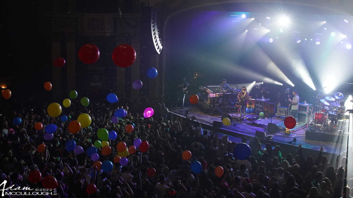 Twiddle Presents '90s-Themed New Year's Eve Concert In Maine