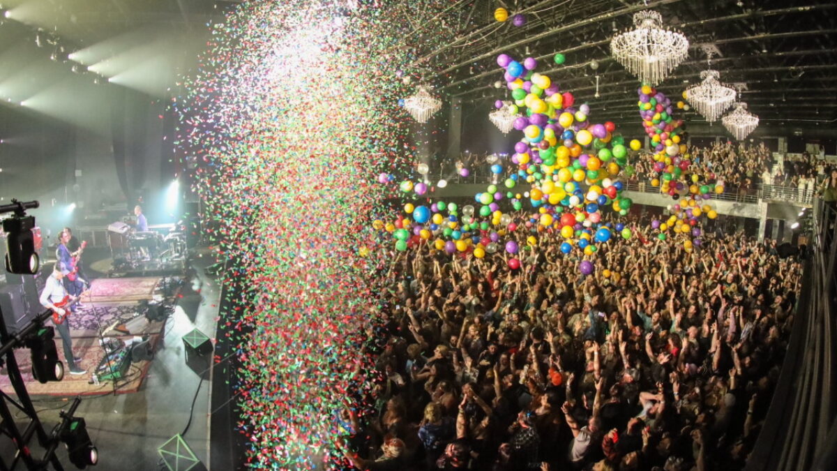 Umphrey’s McGee Celebrates New Year’s Eve In Atlanta With Horns, Cover Debuts & More