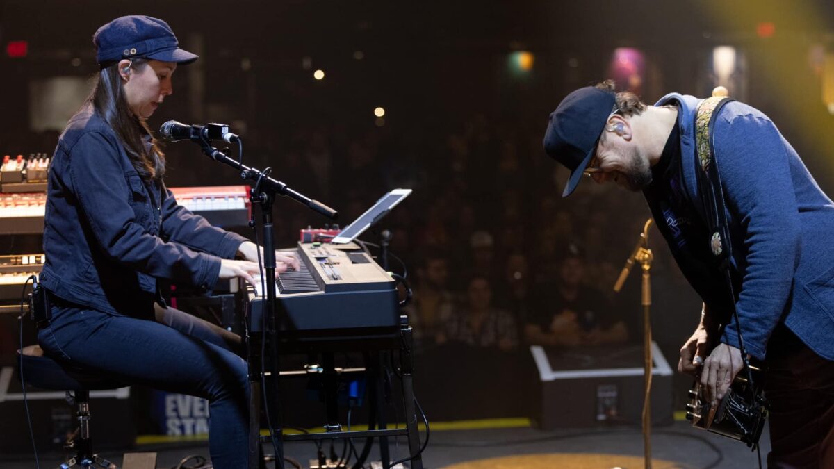 Greensky Bluegrass & Holly Bowling Kick Off 6reensky Run In Columbus