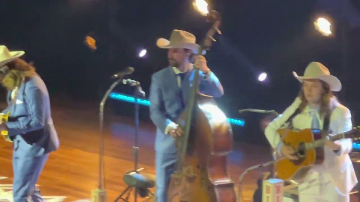 Billy Strings w/ Billy Failing lead vocals ‘’Down the Road’’ 2/26/23 Ryman Auditorium Nashville, TN
