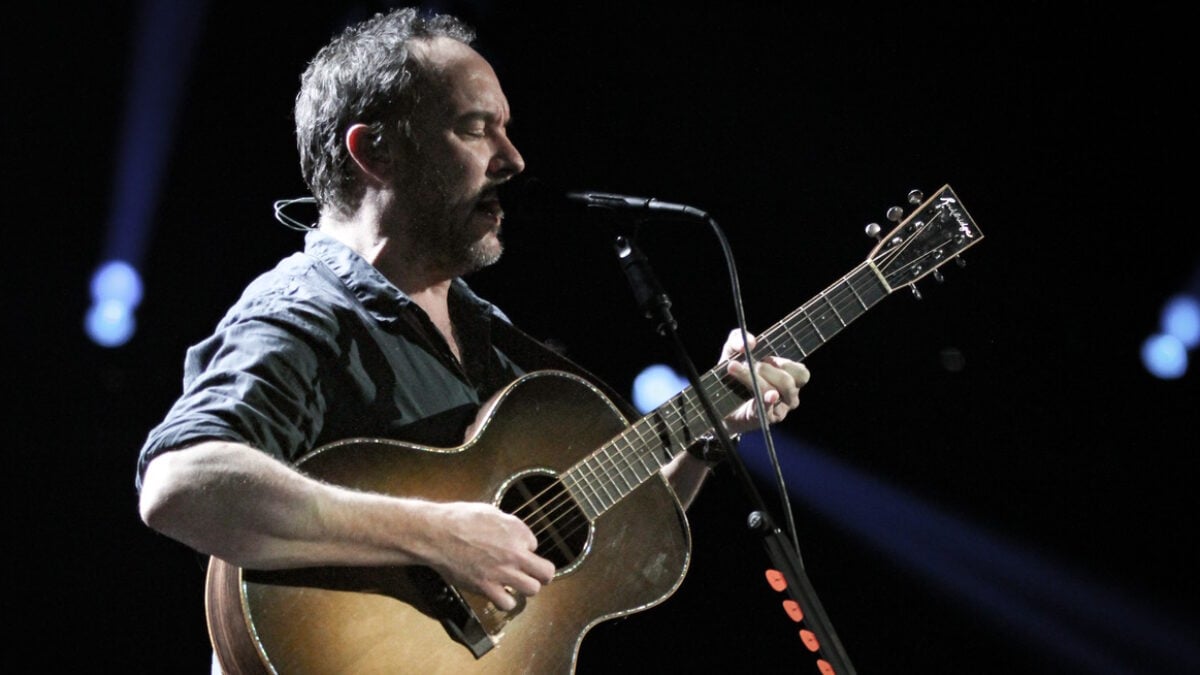 Watch Dave Matthews Band's Gorgeous Tribute To Jimmy Buffett At The Gorge