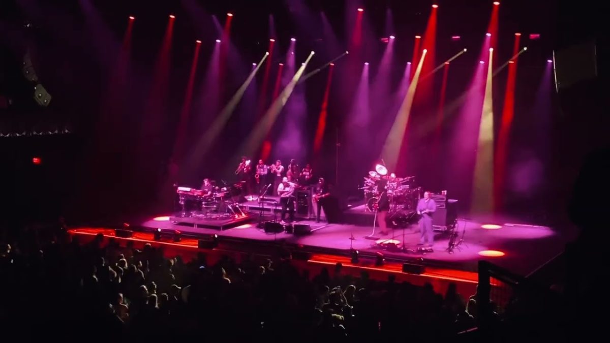 Disco Biscuits with Snacktime “Let’s Dance”