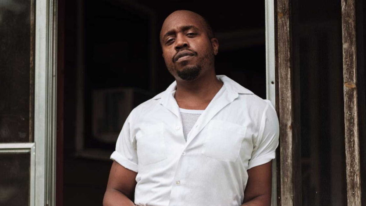 Durand Jones Looks Inward For ‘Deeply Personal’ Debut Solo Album ‘Wait Til I Get Over’