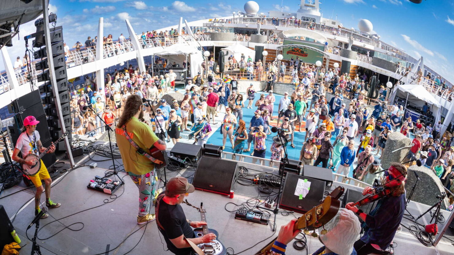Jam Cruise 19 Sails On 6 Highlights From Day 2