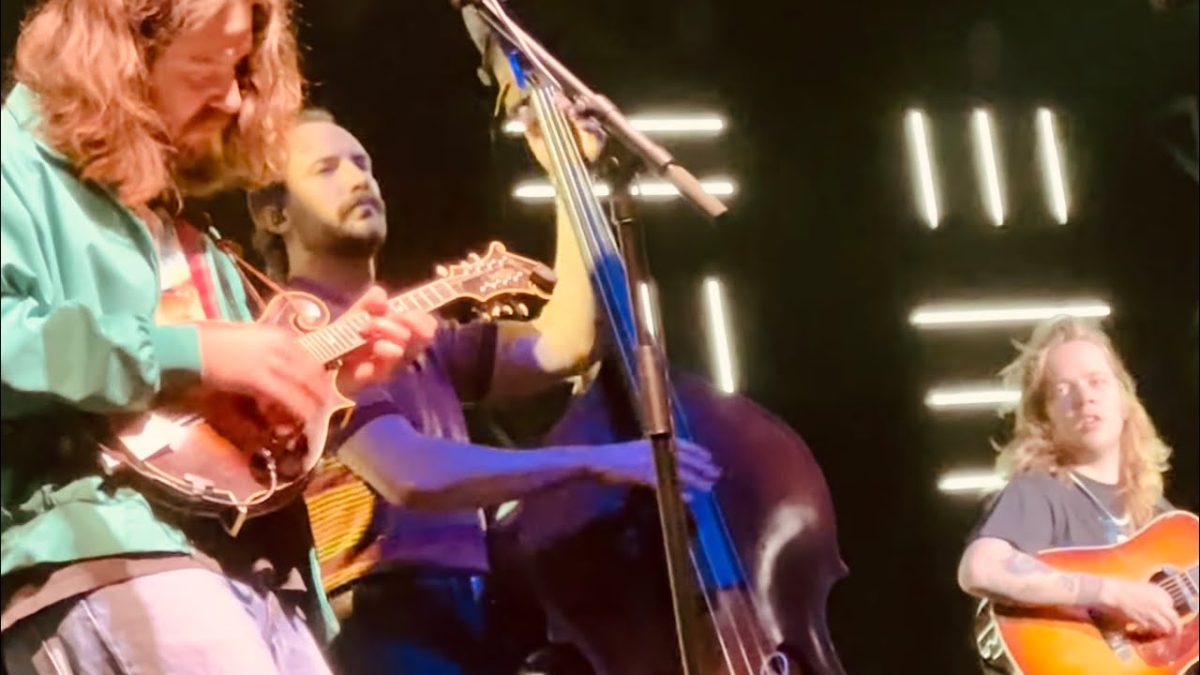 Billy Strings “Turmoil and Tinfoil” Live in Atlantic City (Night 1) February 16, 2023