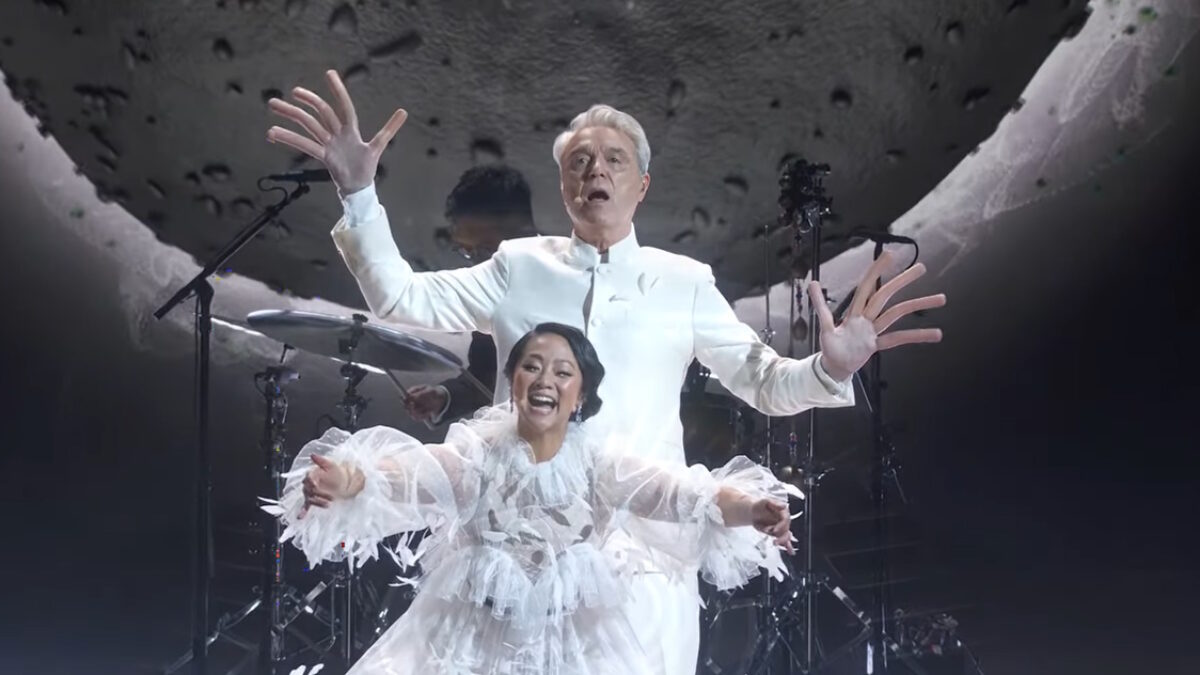 Watch David Byrne’s Theatrical ‘This Is A Life’ Oscars Performance With Stephanie Hsu & Son Lux