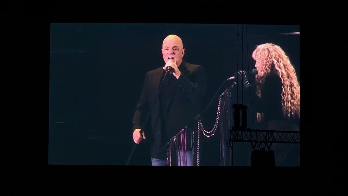 Stevie Nicks & Billy Joel “Stop Draggin’ My Heart Around” live at SoFi Stadium (03/10/2023)