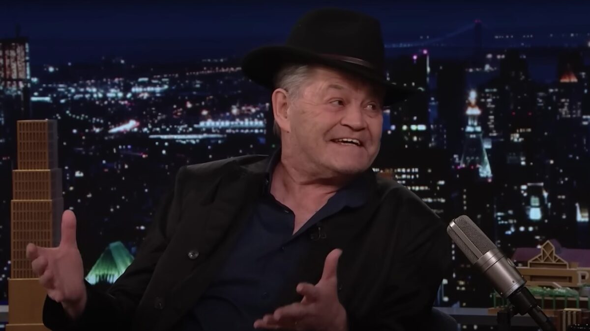 The Monkees’ Micky Dolenz Recalls When Jimi Hendrix Opened For The Group On 'Fallon'