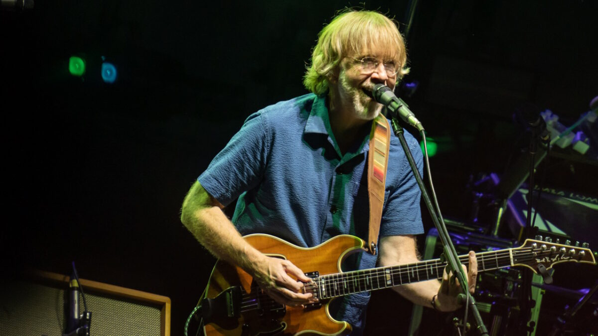 Listen To ‘The Greatest Guitar Solo’ Trey Anastasio ‘Ever (Saw) A Human Play’