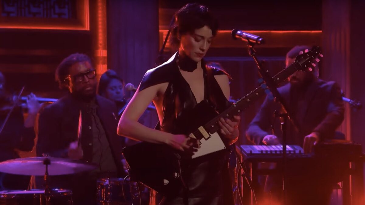 Watch St. Vincent & The Roots Deliver Stunning Portishead Cover On ‘Fallon’