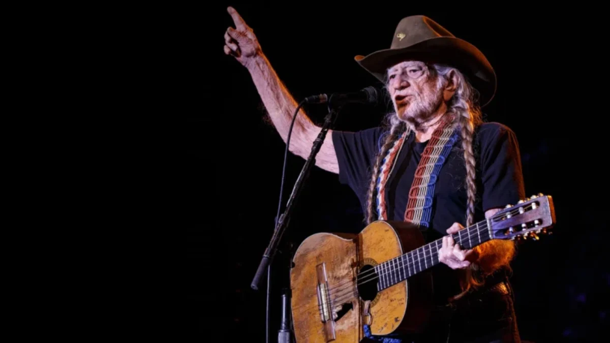 Live Nation Dropping Merch Fees At Clubs As Part Of Willie Nelson-Backed Initative