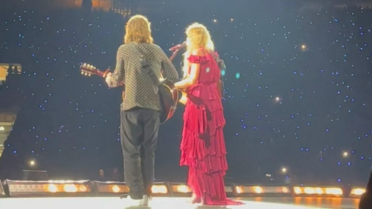 The National’s Aaron Dessner Joins Taylor Swift For 'The Great War' Debut In Tampa