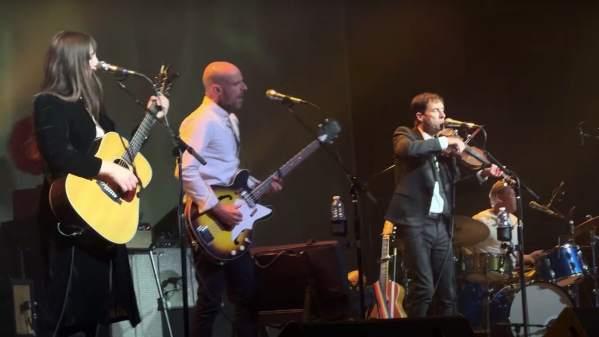Andrew Bird Welcomes Madison Cunningham For 'Are You Serious' Gems & More In Toronto