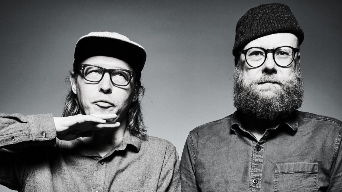 Mike Doughty’s Ghost Of Vroom Preview ‘Ghost Of Vroom 3’ Album With Catchy ‘Pay The Man’ Single