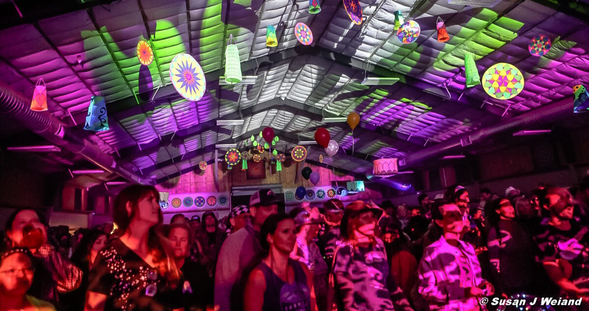 High Sierra Late Night Crowd 2019 Weiand