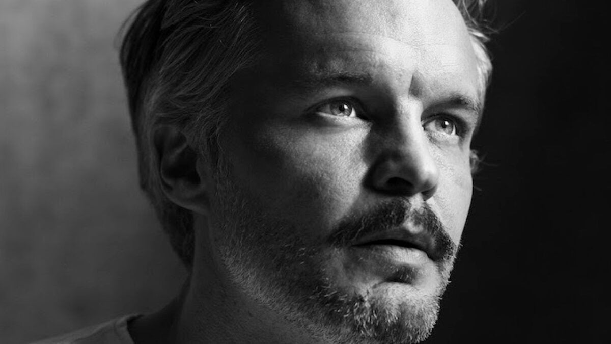 The Tallest Man On Earth Goes ‘Looking For Love’ With Latest Single