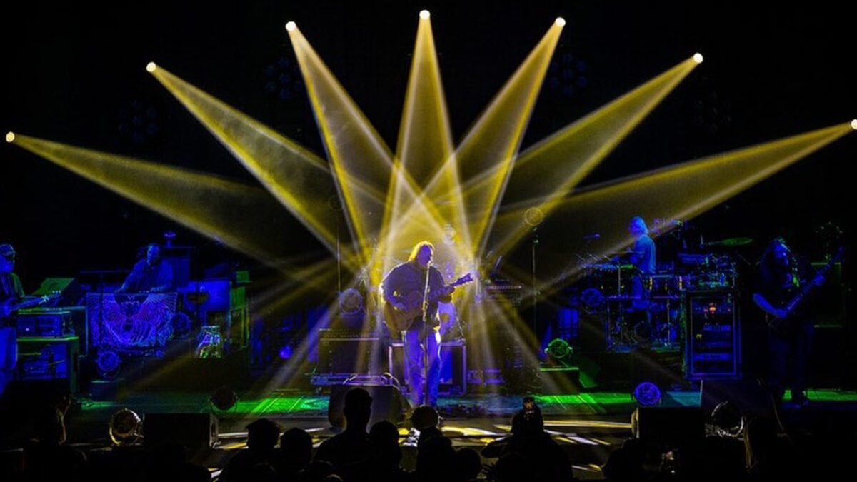 Have Mercy: Widespread Panic Busts Out ZZ Top Covers In Austin