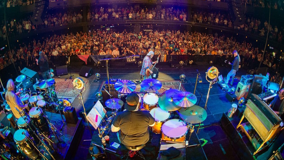 ‘Two For Tuesday’: Widespread Panic Pairs Songs By Themes In Austin