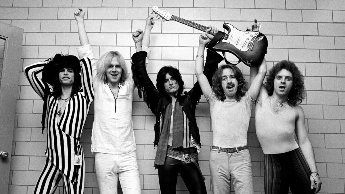 'Peace Out': Aerosmith Announces Farewell Tour With Special Guests The Black Crowes