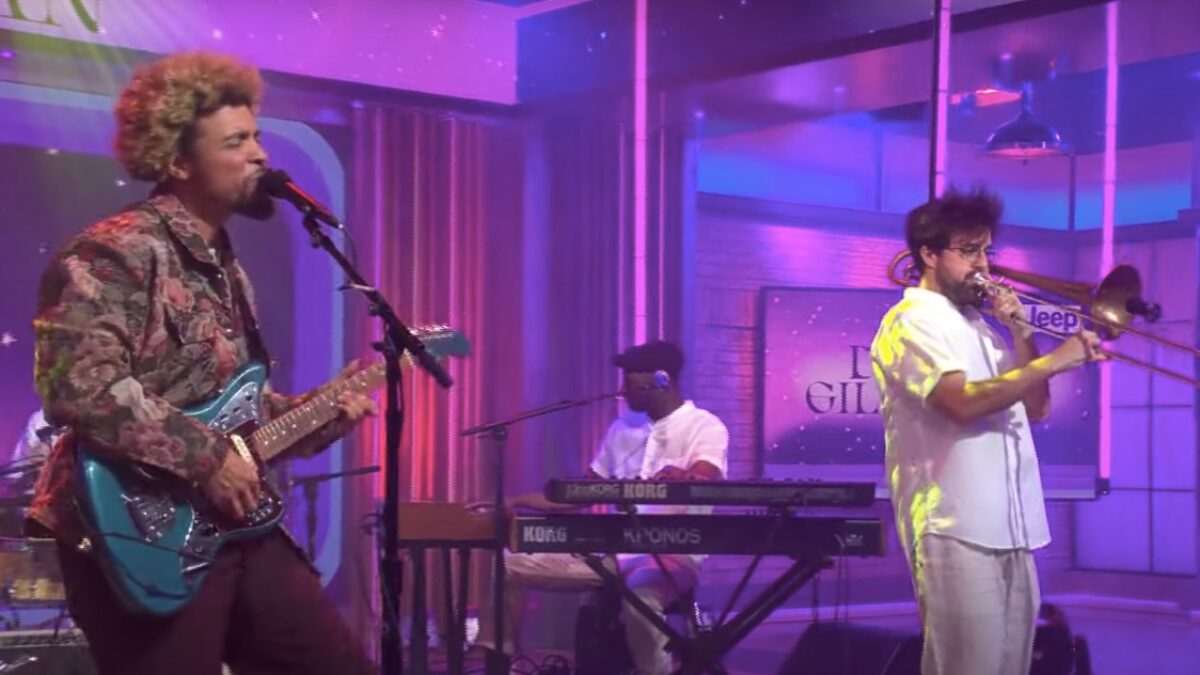 Watch Devon Gilfillian Bring 'Love You Anyway' Gems To CBS 'Saturday Sessions'