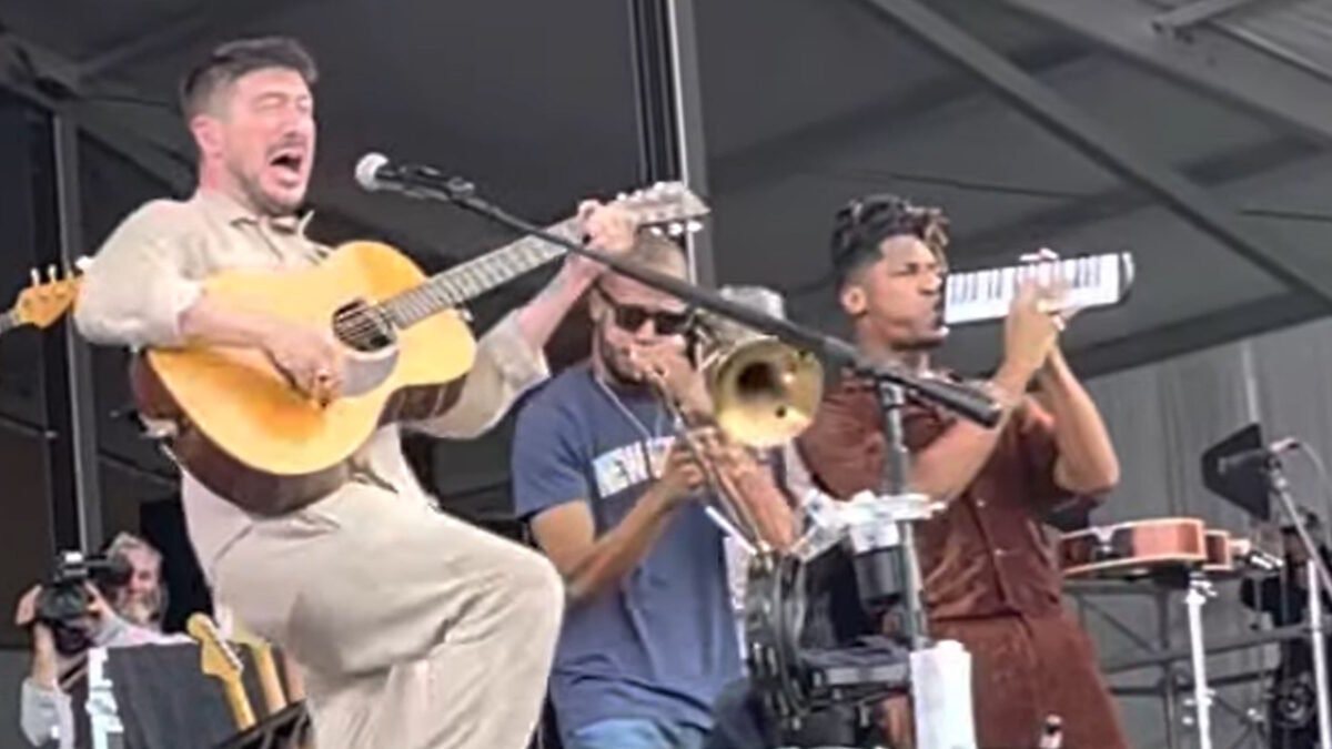 Watch Trombone Shorty, Jon Batiste & Celisse Join Mumford & Sons At Jazz Fest