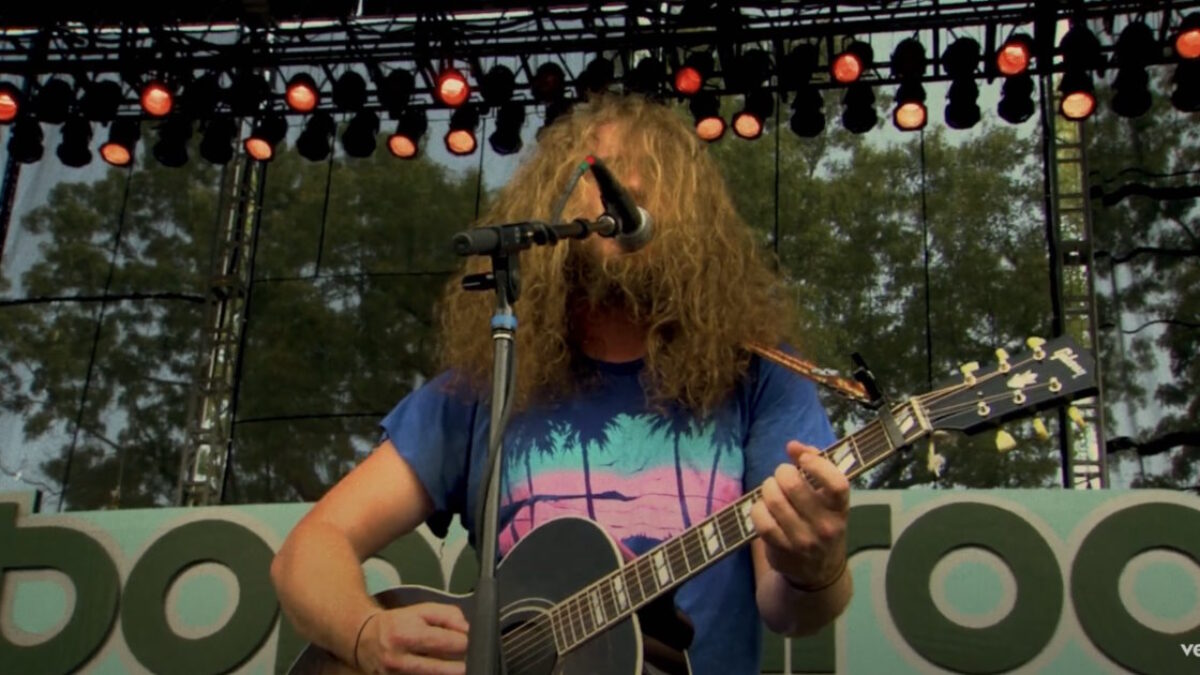 Watch My Morning Jacket’s ‘Return To Thunderdome’ Documentary Chronicling Monumental Bonnaroo 2004 Set