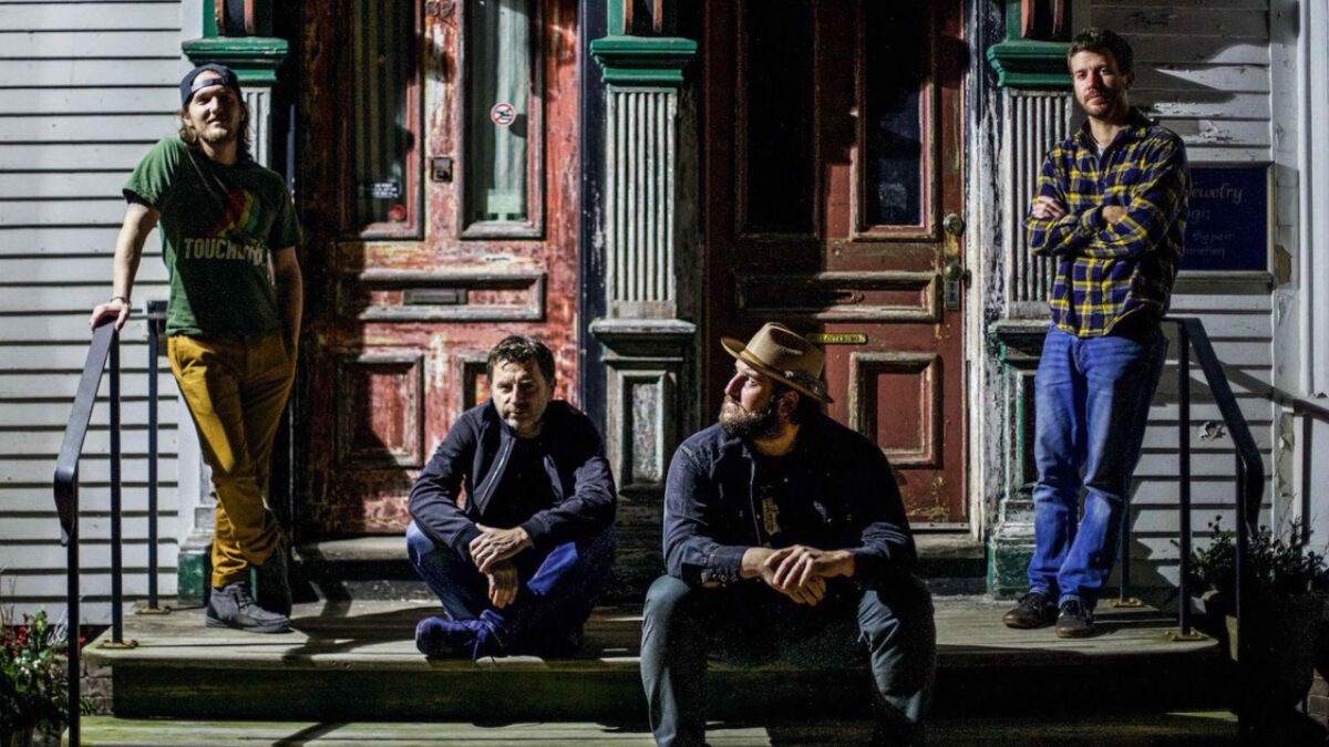 Neighbor Announces 5-Week Residency At Soundcheck Studios