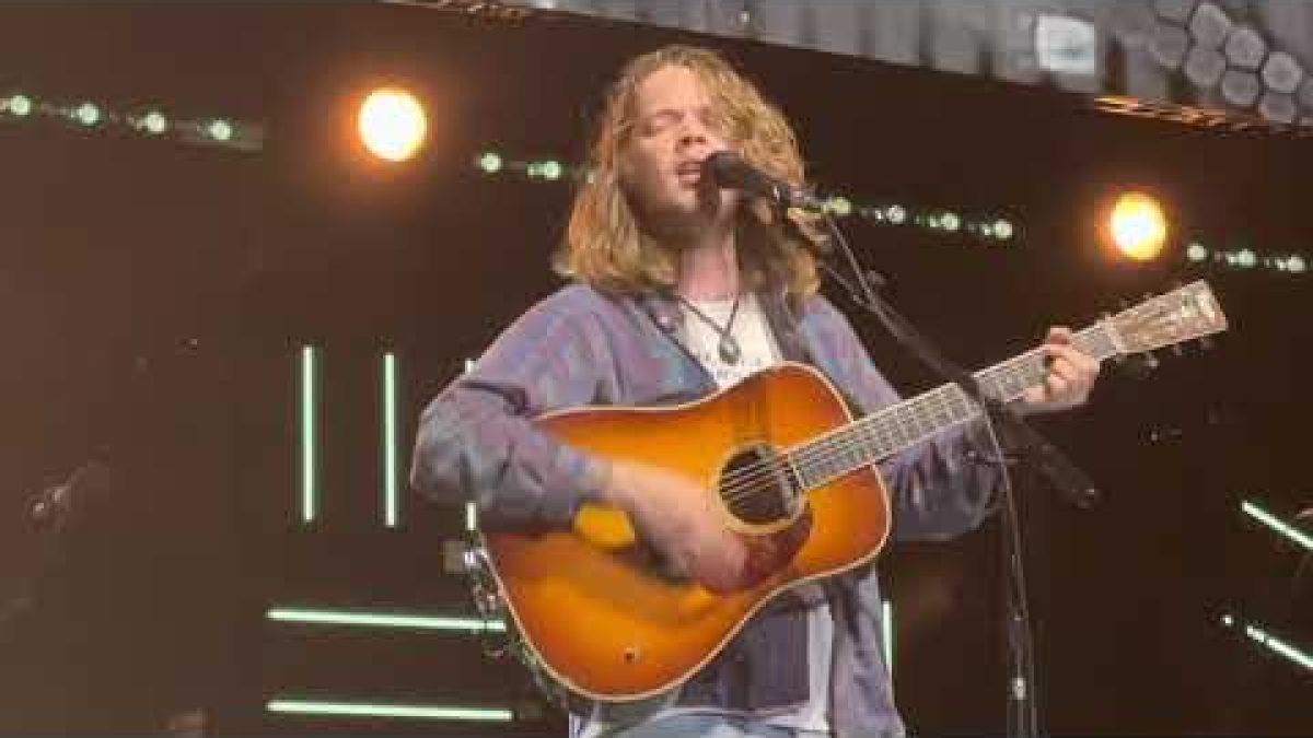 Billy Strings “Crown of Thorns/Southern Flavor/Brain Damage” 05/20/23 San Diego, CA