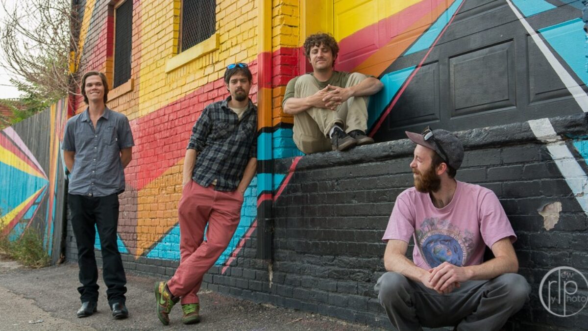 The Jauntee Pays Tribute To Canine Companions On ‘Howlin’ Hound’ Single