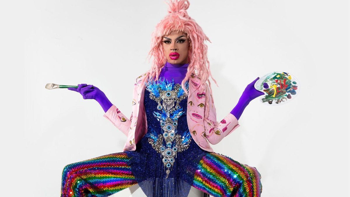 Yvie Oddly