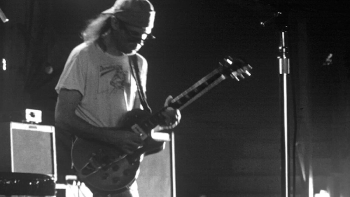 Neil Young & Crazy Horse Share Previously Unreleased Version Of ‘Box Car’