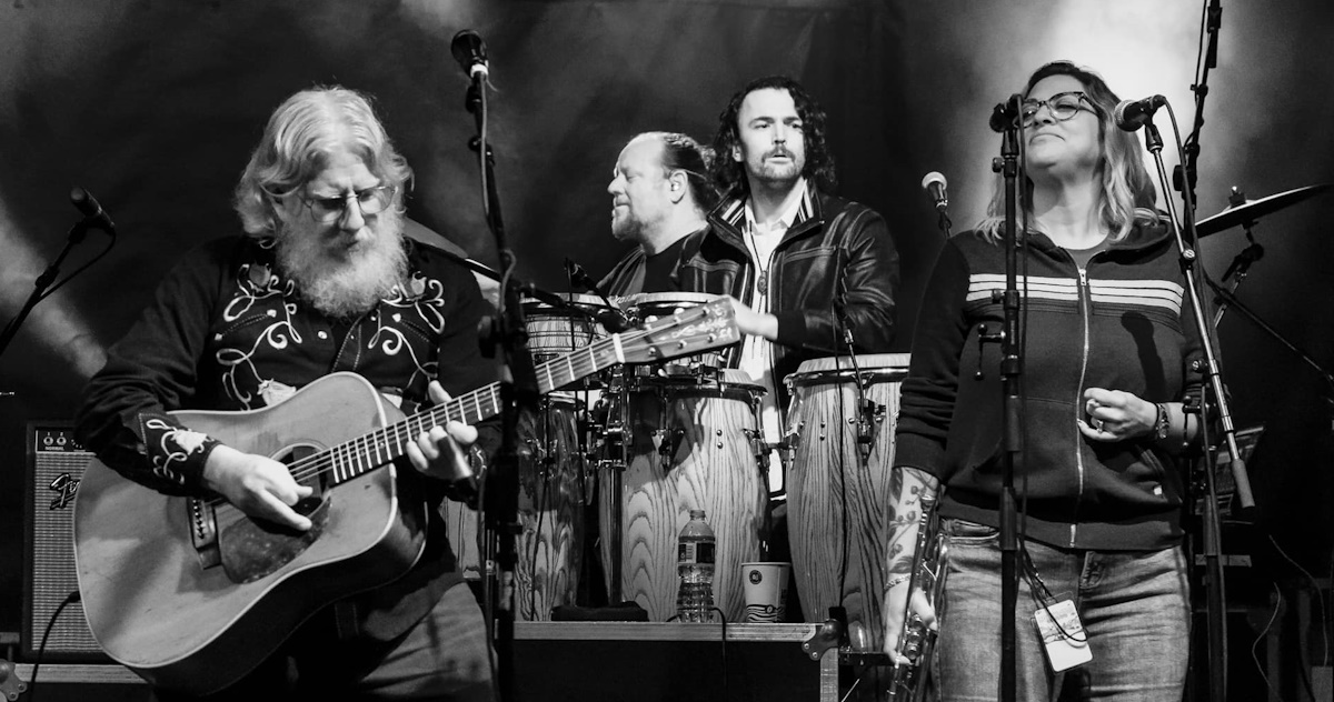 Watch Jennifer Hartswick & Jeff Arevalo Join String Cheese Incident For