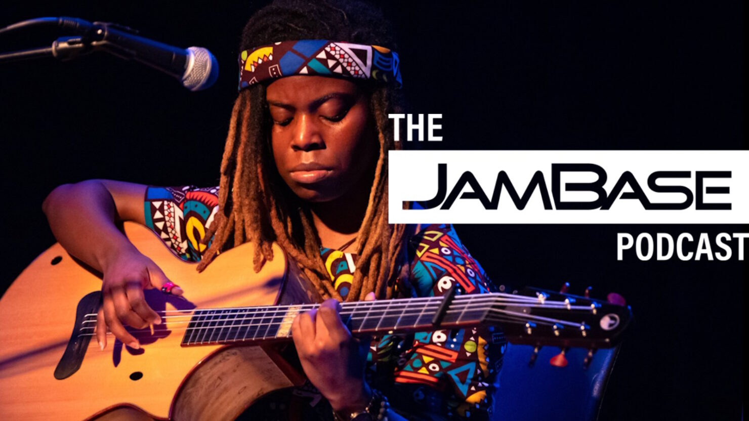 Yasmin Williams Discusses Musical Mentors, 'Guitar Hero' & More On 'The