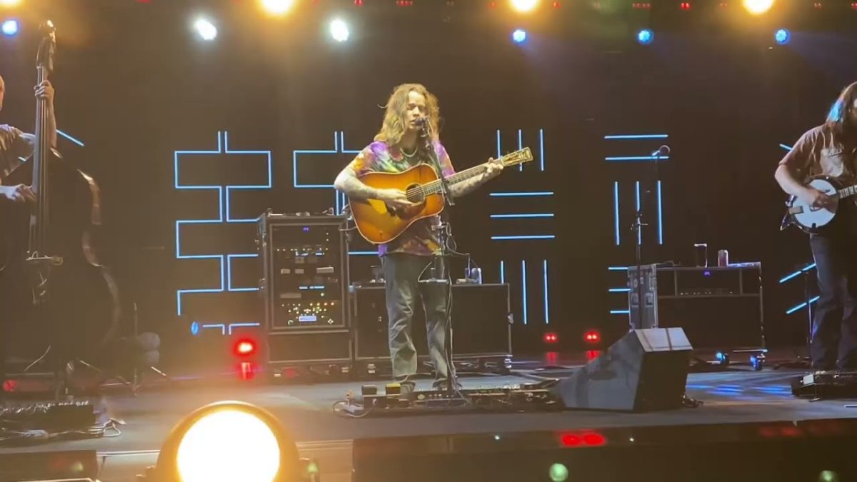 Billy Strings - “Be Your Man” Cary, NC. July 13, 2023
