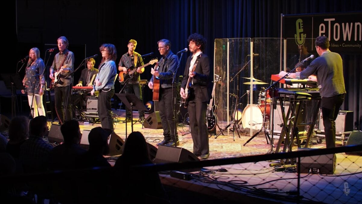 Watch Calexico, S.G.Goodman & More Perform Uplifting Elton John Cover For eTown