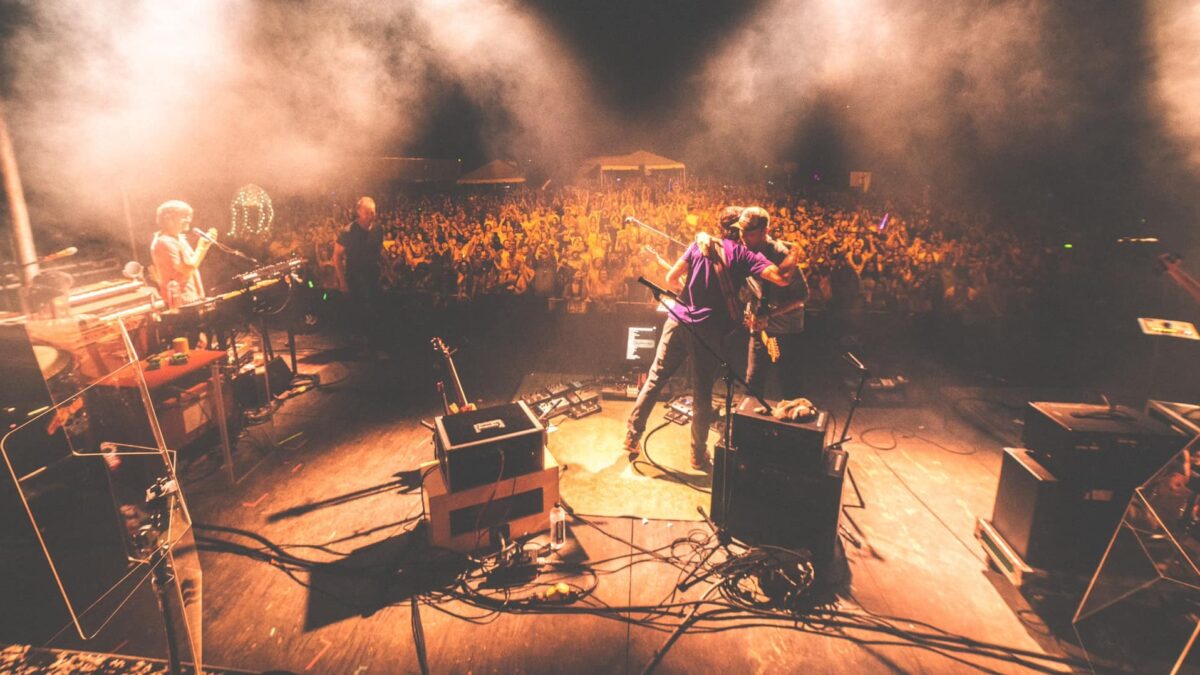 Watch Goose Welcome Umphrey’s McGee’s Jake Cinninger & Joel Cummins For Unreal ‘Empress Of Organos’