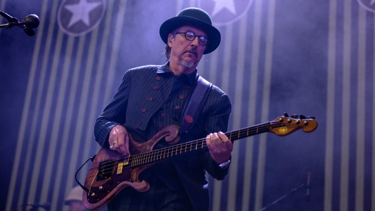 Les Claypool’s Fearless Flying Frog Brigade Adds East Coast Dates To 2023 Fall Tour