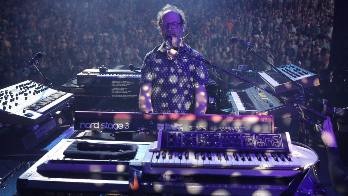 Phish Celebrates Jon Fishman's Homecoming With 28-Minute 'Tweezer' In Syracuse