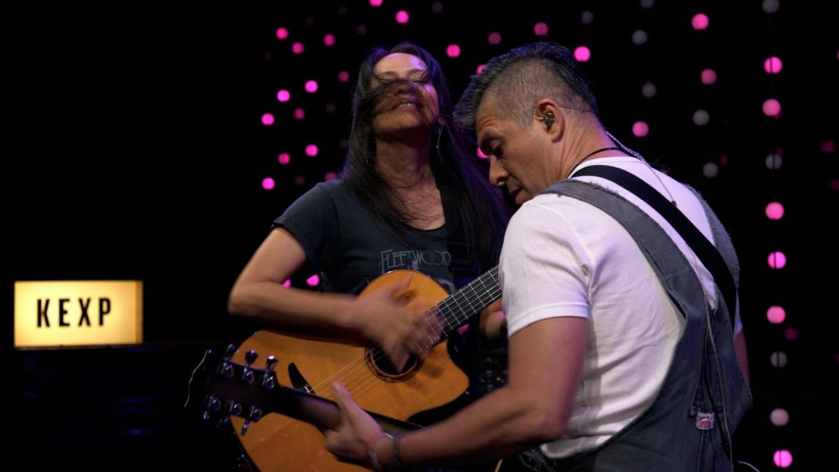Rodrigo y Gabriela - Full Performance (Live on KEXP)